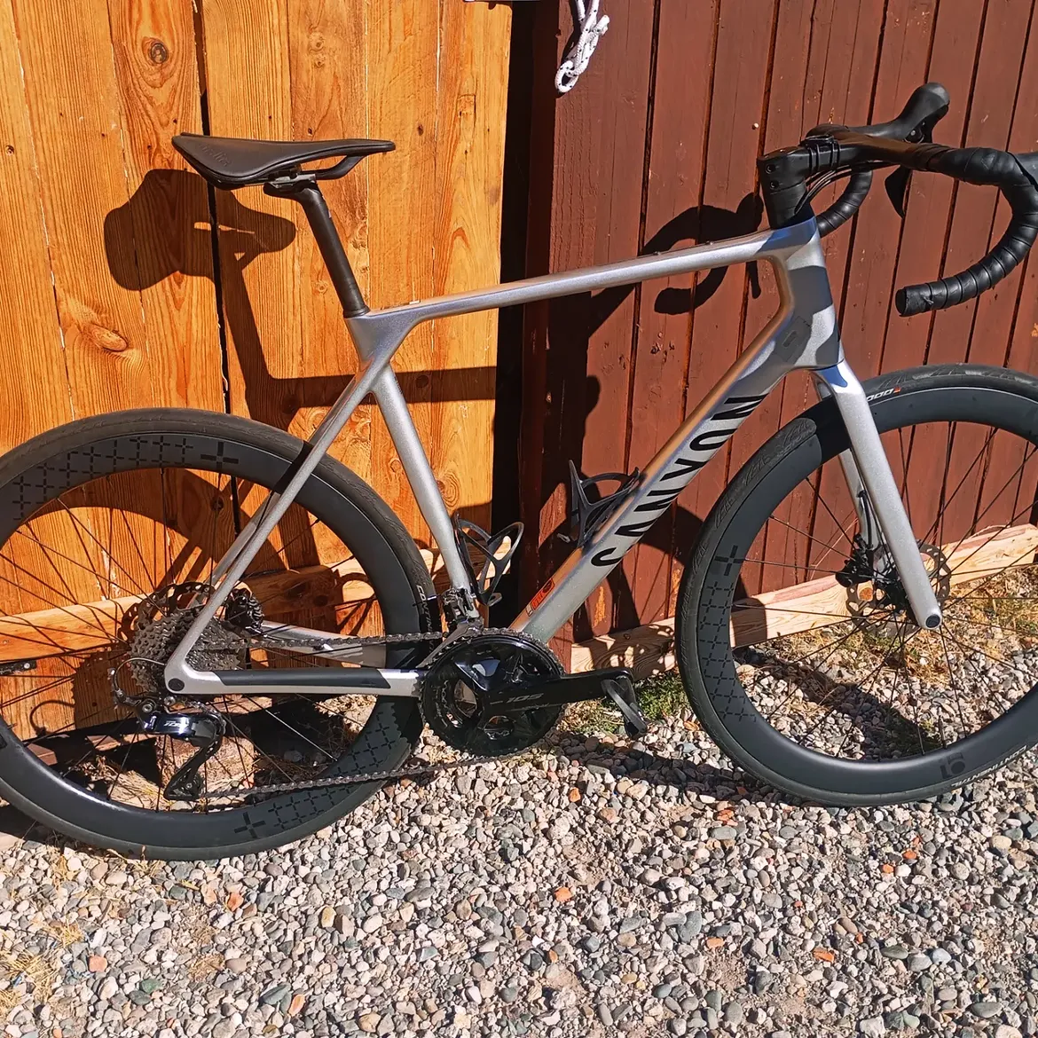 Canyon with 10PLUS gravel wheels