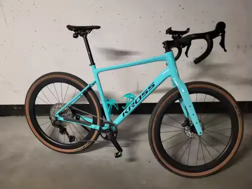 Kross with 10PLUS gravel wheels, 45mm